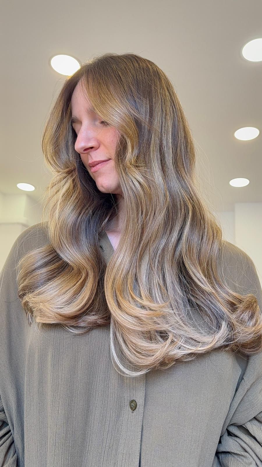 Leda Paes Hair Stylist - Image 18