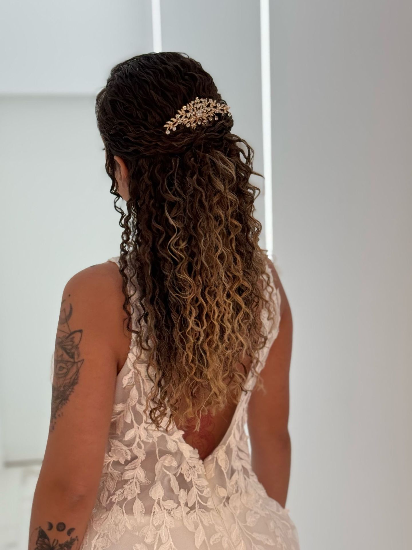 Leda Paes Hair Stylist - Image 43