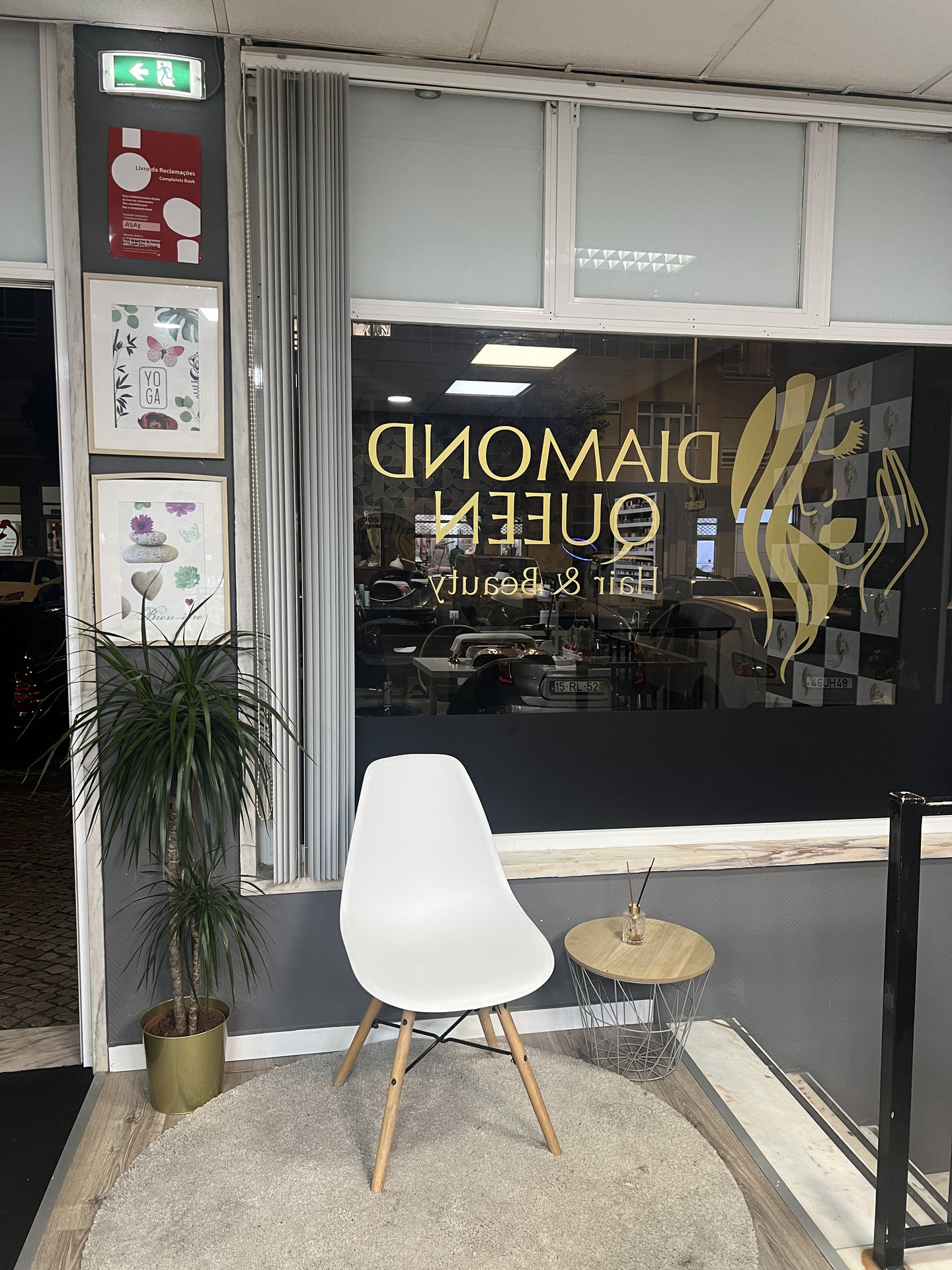 Diamond Queen Hair and Beauty Salon - Image 12