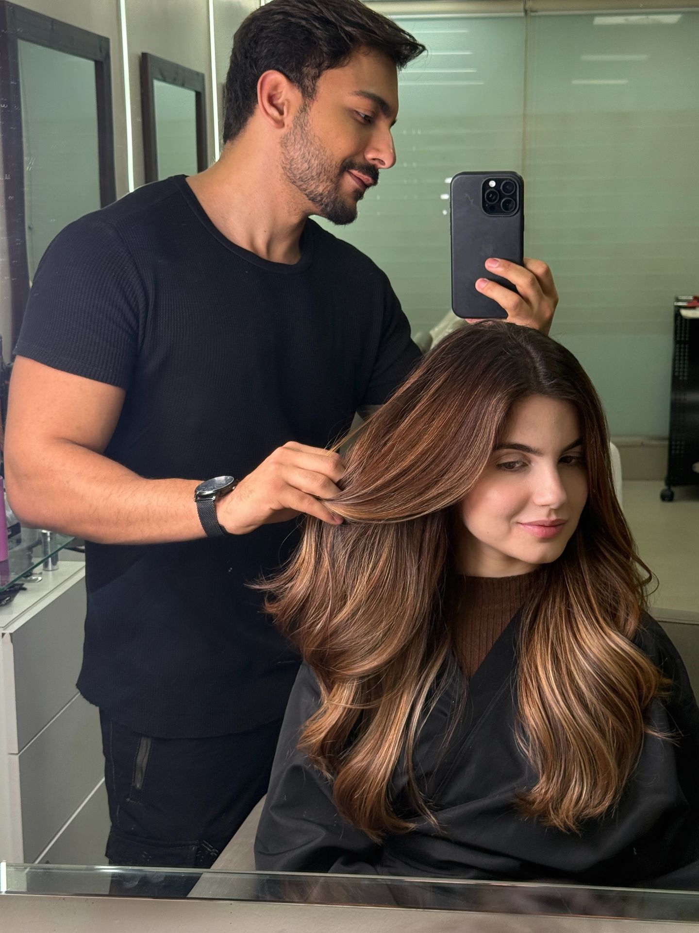 Victor Hugo Nery Hairstylist | Mega Hair - Image 33