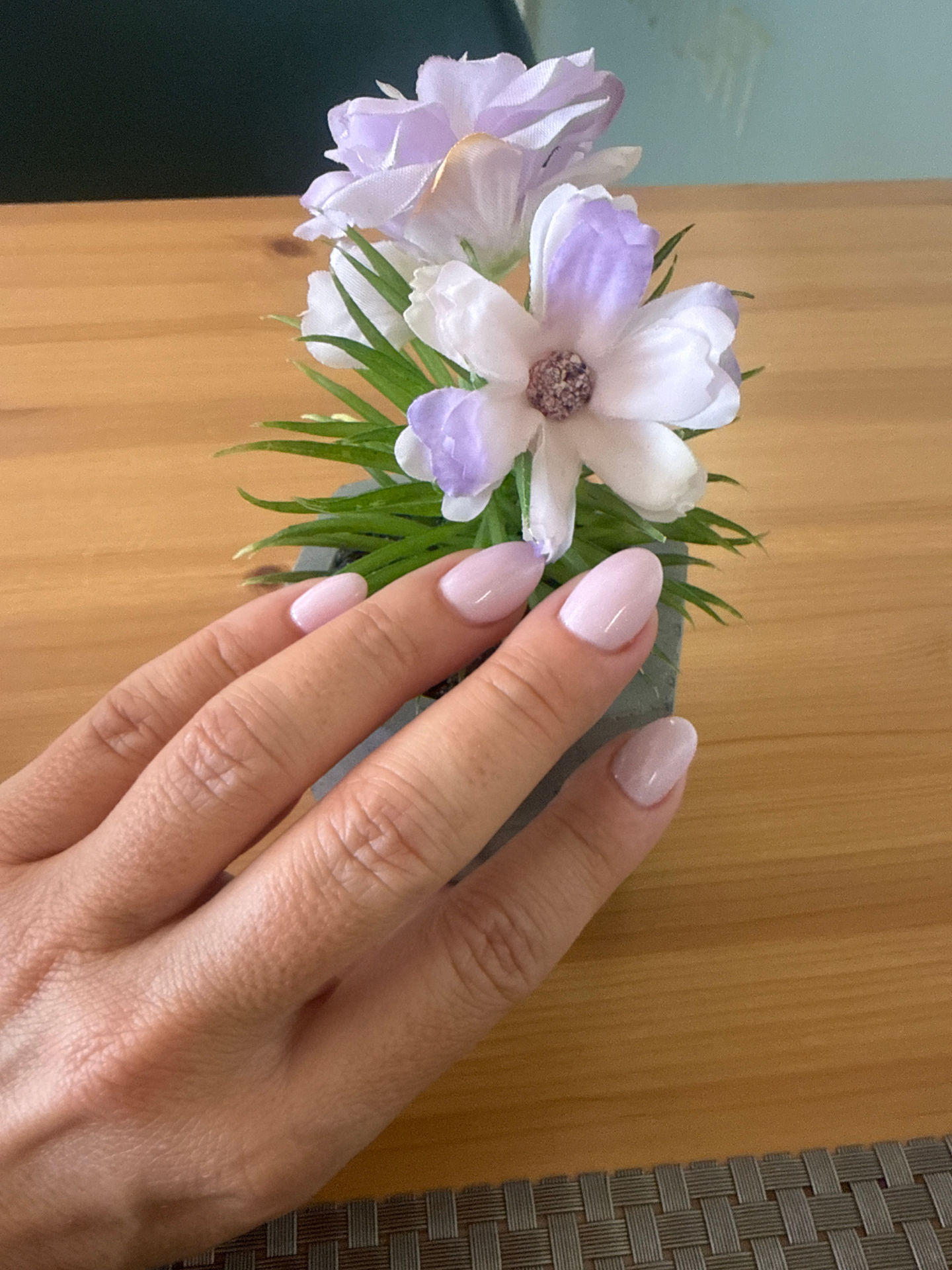Vanessa Valentine Nail Beauty - Image 14