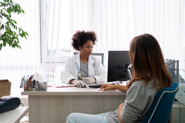 Consultas Médicas com Dermatologista
