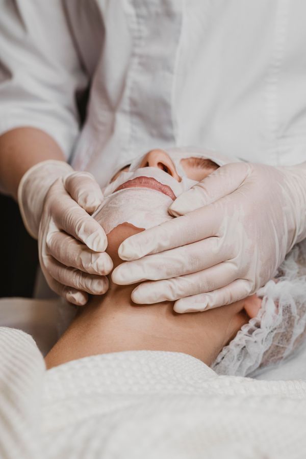 Limpeza de Pele com Hidratação Profunda