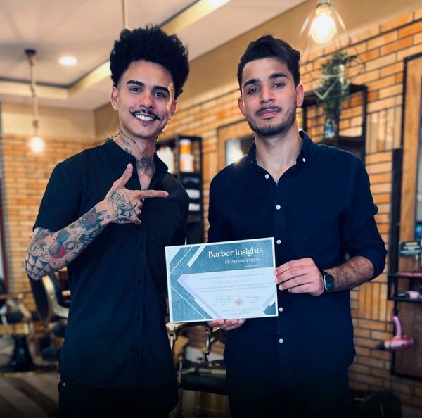 Transforme seu Talento em Arte: Inscreva-se no Curso "Artistic Cut"