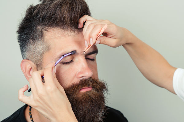 Corte e Sobrancelha