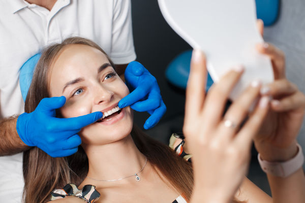 Branqueamento Dentário