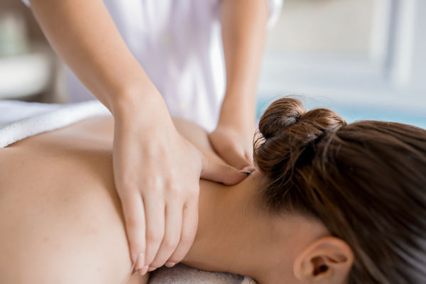 Massagem - Cabeça, Costas e Pescoço - 40 Min