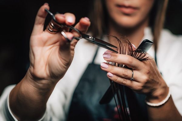 Corte Feminino
