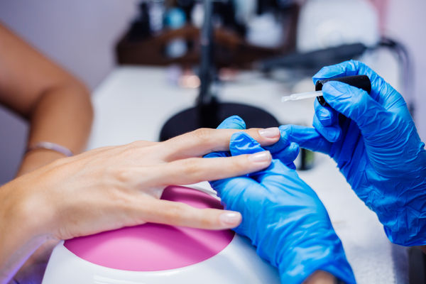 Alongamento de Unhas em Poly Gel