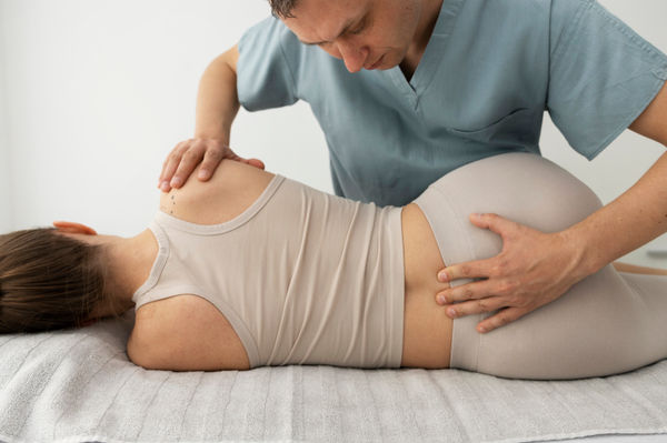 Massagem Com Alongamentos