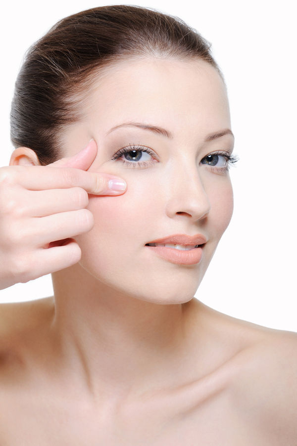 Peeling para Remoção de Olheiras
