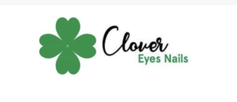 Clover Eyes Nails