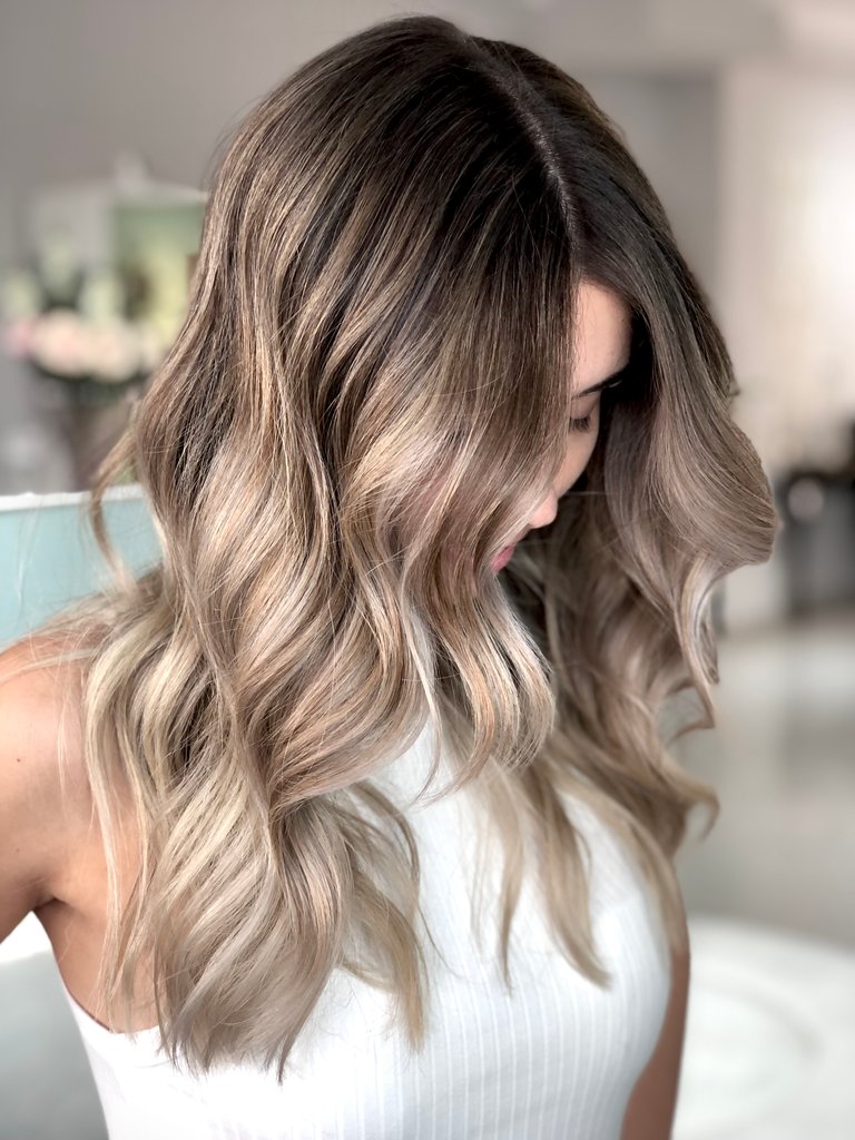 Elite Avenue - Hair & Lounge