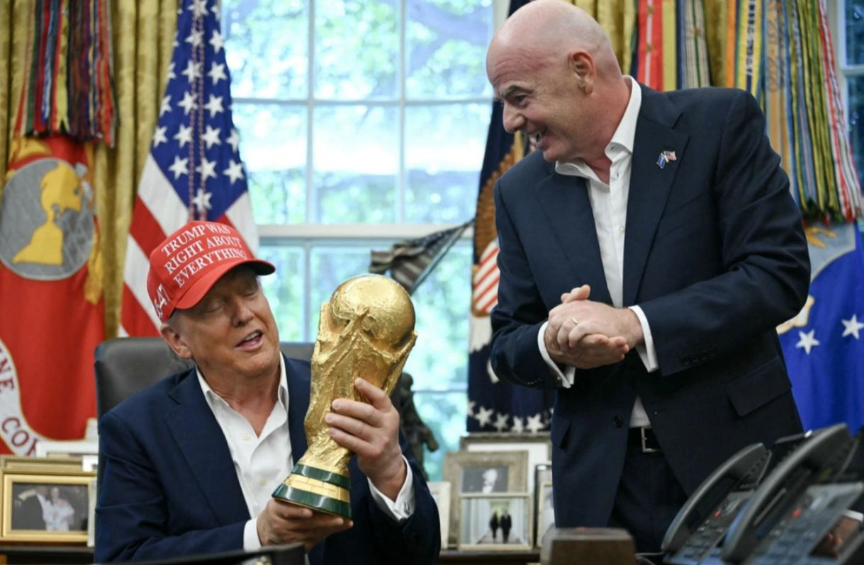Intervensi Mengejutkan Donald Trump dalam Piala Dunia 2026: Kartu Merah Balogun Dicabut, Wasit Dituding Mencurigakan