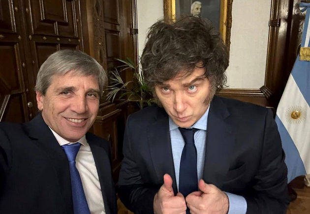 El ministro Caputo y el presidente Milei buscan que llegan más inversiones.
