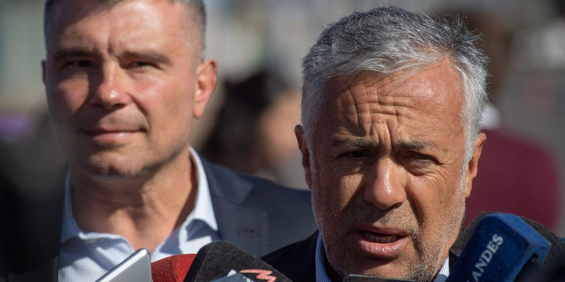 El intendente de la Ciudad de Mendoza defendió al gobernador Alfredo Cornejo luego de que denunciara en la Justicia la difusión de un video que calificó como una “fake news”. Apuntó contra el uso malicioso de la tecnología y habló de un ataque a la institucionalidad.