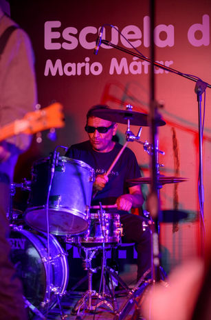 TREN Enzo Compganucci