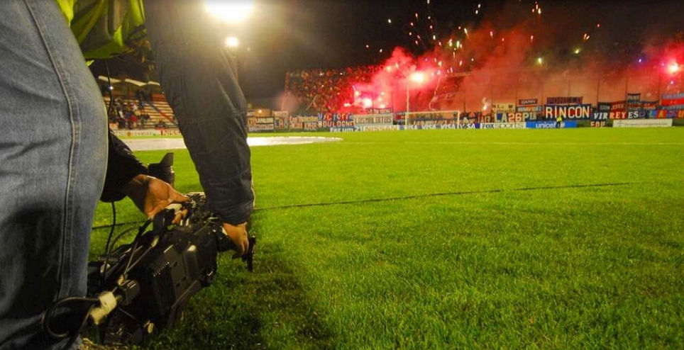 Finalmente, la Asociación del Fútbol Argentino (AFA) no llegó a un entendimiento con las distintas empresas interesadas en la televisación de la Primera Nacional y resolvió hacerse cargo de las transmisiones de la segunda categoría del fútbol argentino.