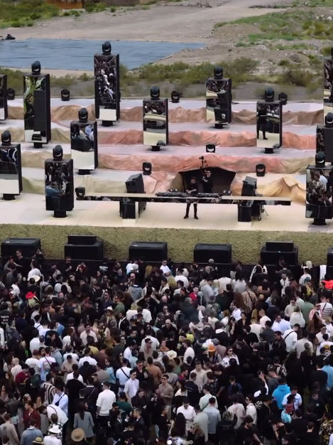 El 5 y 6 de diciembre, la Bodega Piccolo Banfi en Luján de Cuyo será escenario de la segunda edición de Sunset Vibes, una experiencia sensorial que une vino, música electrónica y naturaleza.