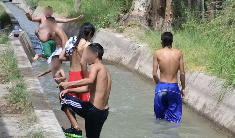 Bañarse en canales de riego en Mendoza: una práctica ilegal que provoca muertes