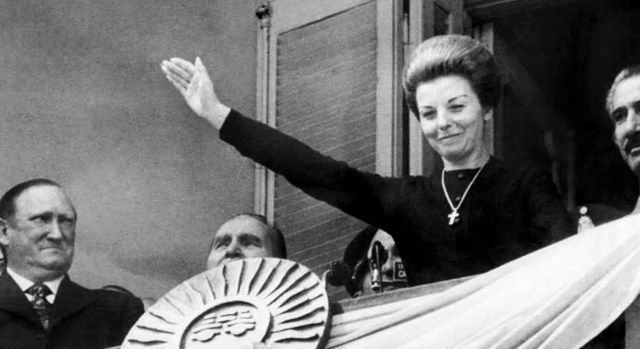 A 50 años del golpe de Estado del 24 de marzo de 1976, Argentina recuerda uno de los períodos más oscuros de su historia, marcado por el terrorismo de Estado, la represión ilegal y la desaparición forzada de personas. Este aniversario invita a repasar el contexto previo, el accionar de la dictadura y el camino hacia la memoria, la verdad y la justicia.