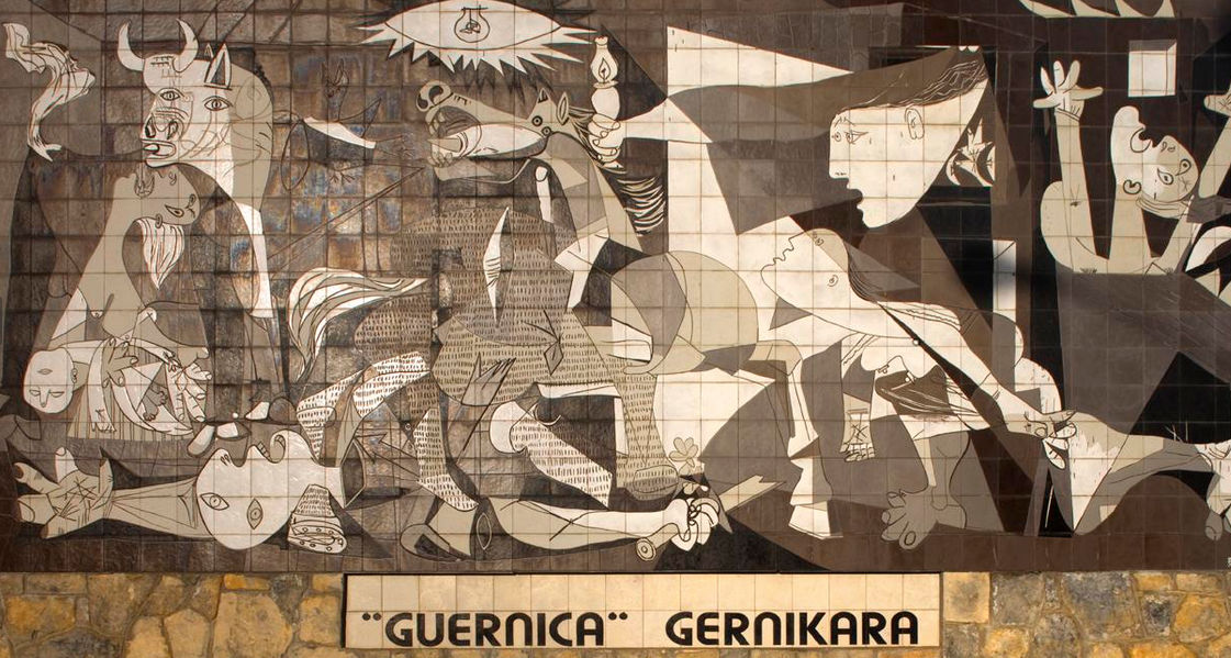 El histórico cuadro “Guernica” volvió al centro del debate tras el pedido del Gobierno vasco para trasladarlo a Bilbao. El rechazo del Museo Reina Sofía y del Ejecutivo español reactivó una tensión que combina memoria histórica, identidad y preservación del patrimonio.