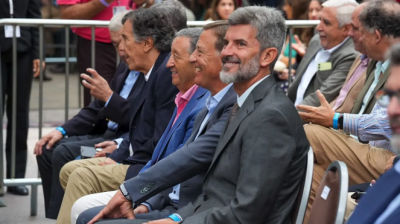 Ulpiano Suarez y ex gobernadores en el desayuno de COVIAR, el sábado 7 de marzo.