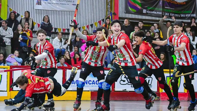 Atlético San Martín se consagró en Villa Nueva tras vencer a Murialdo por penales y lideró un podio histórico con tres equipos mendocinos entre los cuatro mejores del Argentino junior.