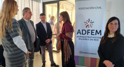Omar Félix participó en la Universidad de Mendoza de San Rafael de una jornada sobre autonomía municipal en Mendoza, junto a especialistas y dirigentes.