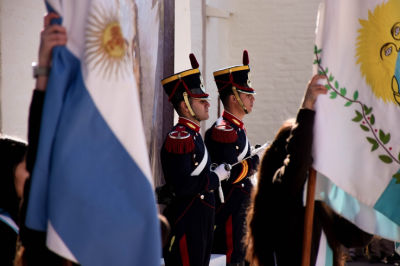 Granaderos a Caballo recorren escuelas e instituciones de San Rafael durante la Semana Sanmartiniana. Conocé la agenda de actividades hasta el lunes.