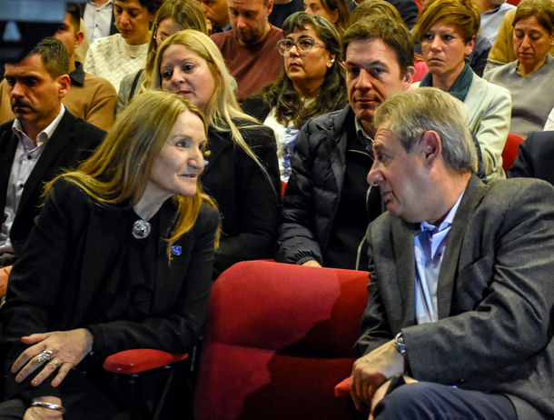La autonomía municipal de San Rafael podría llegar a la UNCuyo tras el debate académico impulsado por Omar Félix en la Universidad de Mendoza.
