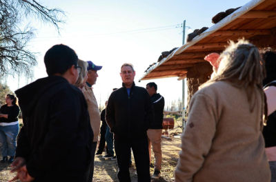 Omar Félix visitó la Fundación Tremo Kawell en San Rafael y analizó un convenio para ampliar el acceso a la equinoterapia, rehabilitación y deporte.