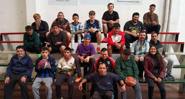Guaymallén desarrolla un programa de deporte adaptado e inclusión para personas con discapacidad, con fútbol y otras actividades deportivas.
