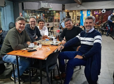 Ulpiano Suarez volvió a mostrarse junto a Germán Pérez, exprecandidato a intendente de Las Heras por Cambia Mendoza, en una nueva señal rumbo a 2027.