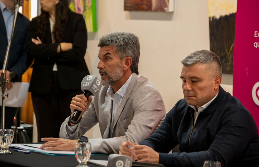 Ciudad de Mendoza y Godoy Cruz firmaron un convenio para impulsar minería, pymes, capacitación, empleo, inversiones y desarrollo productivo en Mendoza.