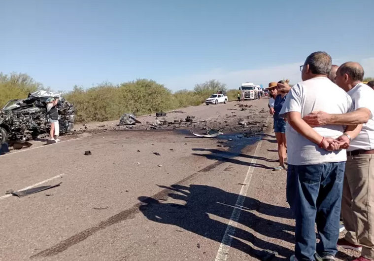 Un muerto tras un choque frontal de una en Santa Rosa