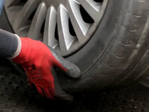 How to Change a Tyre in 10 Steps