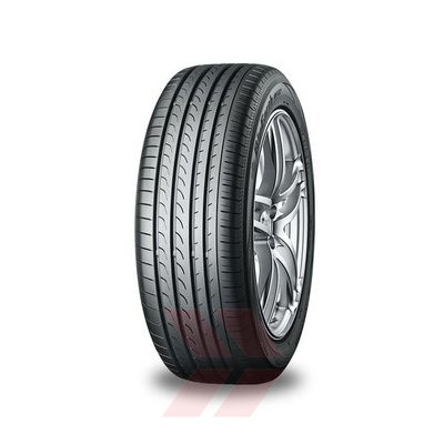 Tyre YOKOHAMA BLUEARTH RV02 215/60R17 96H