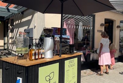 Billede 2 af 10 af Familliedrevet kaffe tuk, med fokus på service