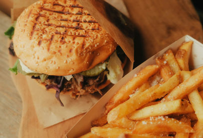 Billede 4 af 7 af Duck burger med andeconfit – sprød, cremet og smagfuld