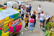 Billede 2 af Retro pølsevogn: Uhøjtidelig stemning og smagfulde pølser