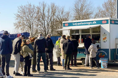 Billede 1 af Den klassiske og autentiske danske pølsevogn