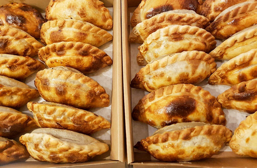 Billede 1 af 6 af Mexicansk burrito og empanada duo