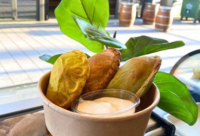 Billede 4 af 6 af Smagfulde empanadas: En krydret trio