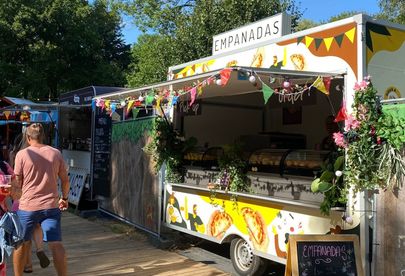 Billede 2 af 6 af Smagfulde empanadas: En krydret trio