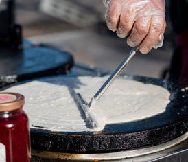 Billede 4 af 5 af Hjemmelavede crêpes med brændte mandler, cointreau eller nutella