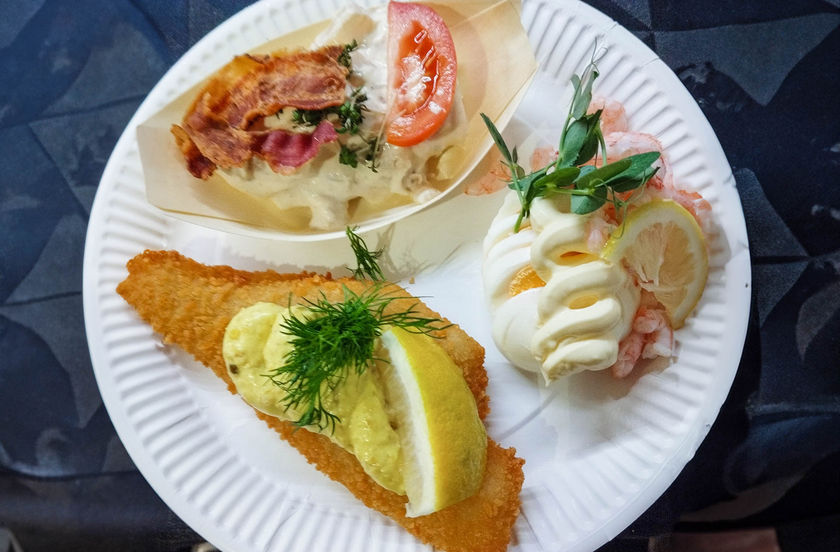 Billede 1 af 5 af Klassisk julefrokost i utraditionel servering fra foodtruck
