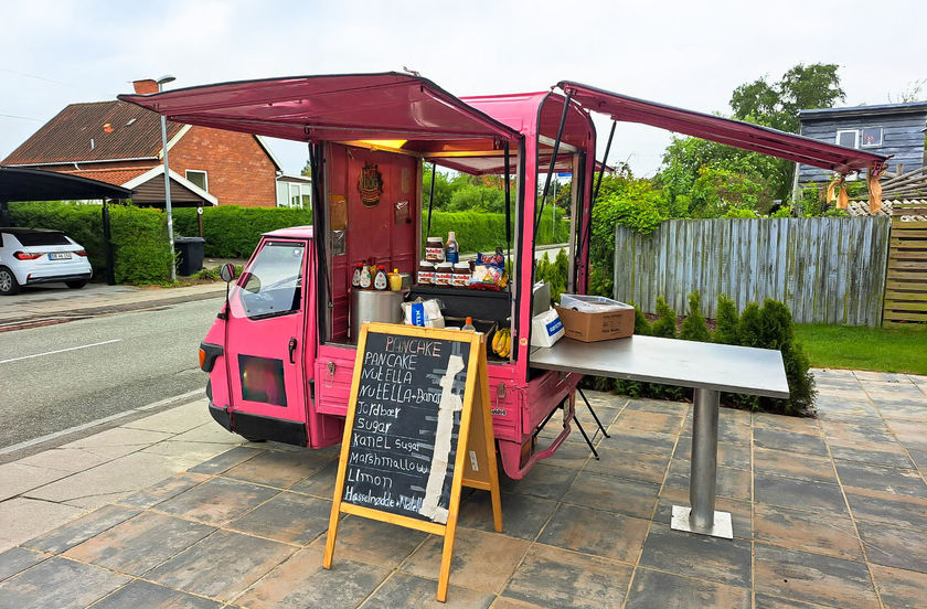 Billede 1 af 5 af Kaffe-tuk tuk med chai latte, iskaffe og filter