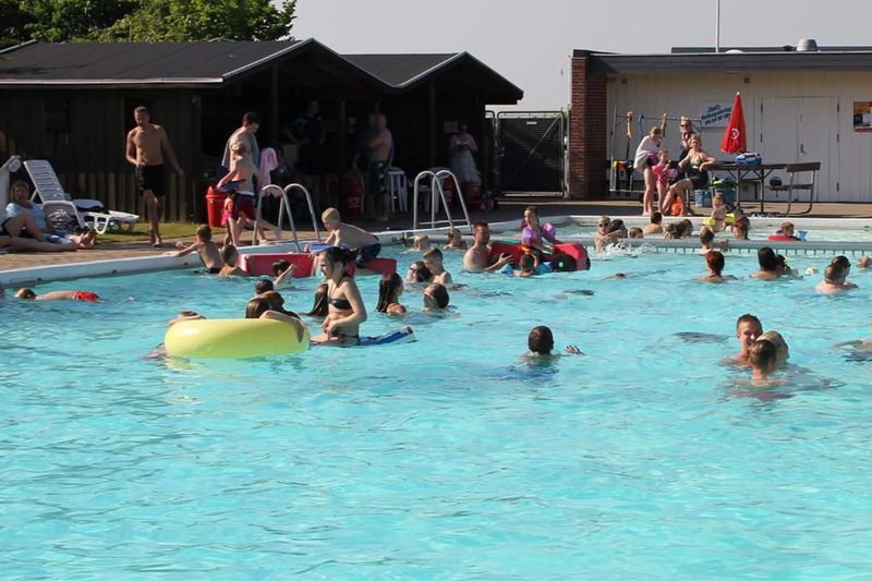 Billede af Tungelundbadet, Aften 1