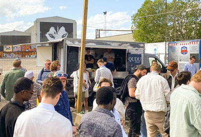 Billede 3 af 5 af Foodtruck med sliders, fritter, tacos og asiatisk